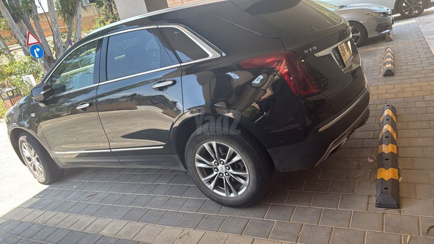 מודעת רכב קאדילק XT5