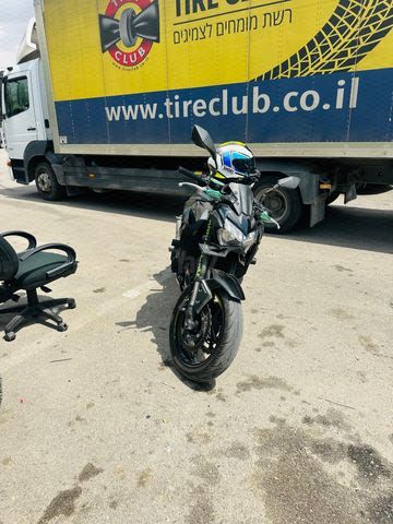 מודעת רכב קאוואסאקי Z900