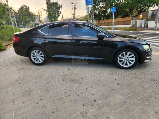 מודעת רכב סקודה סופרב 2
