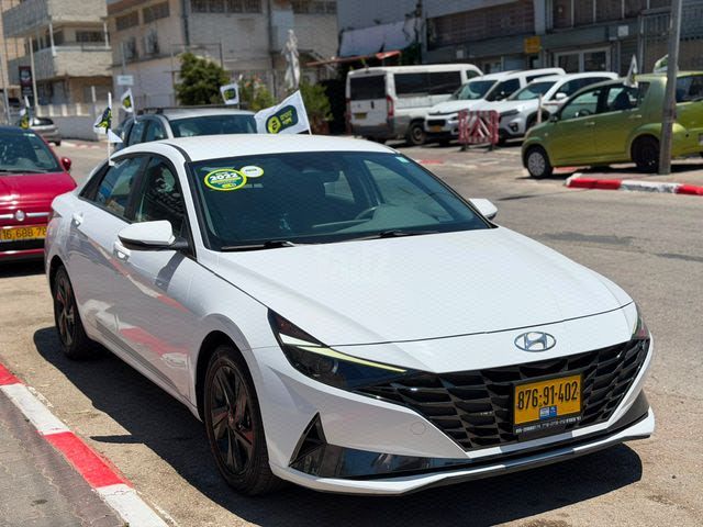 מודעת רכב יונדאי אלנטרה 2