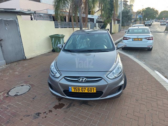 מודעת רכב יונדאי אקסנט i25 1