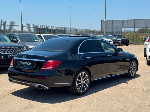 מודעת רכב מרצדס-בנץ E-class 1