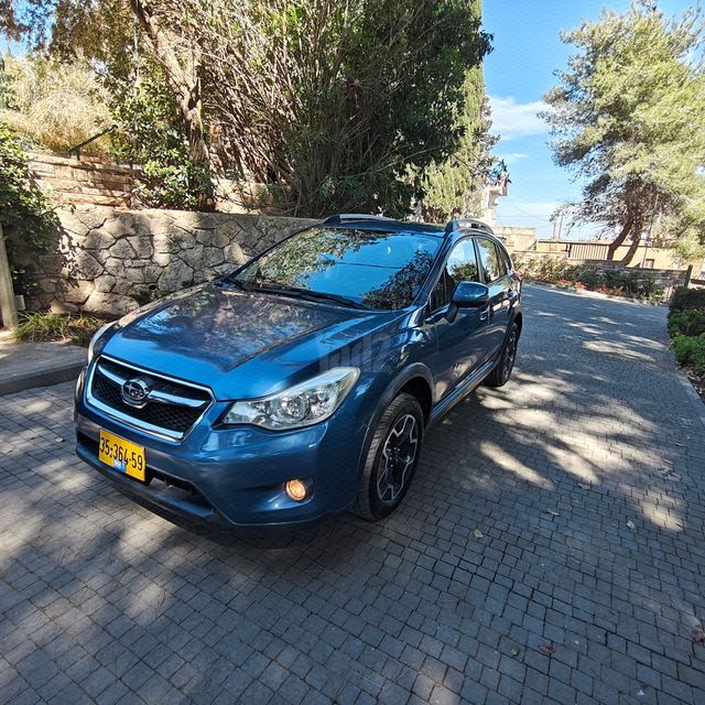 מודעת רכב סובארו XV