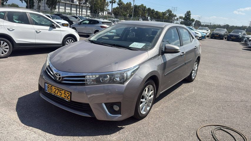 מודעת רכב טויוטה קורולה