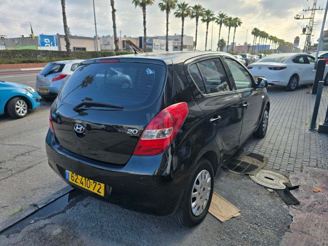 מודעת רכב יונדאי i20