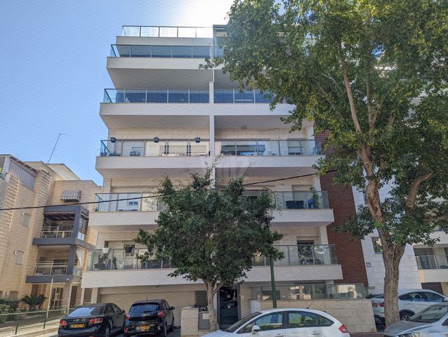 קרן היסוד 92