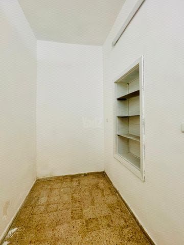 השומר 12