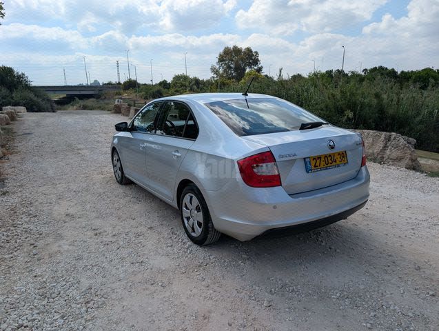 מודעת רכב סקודה ראפיד