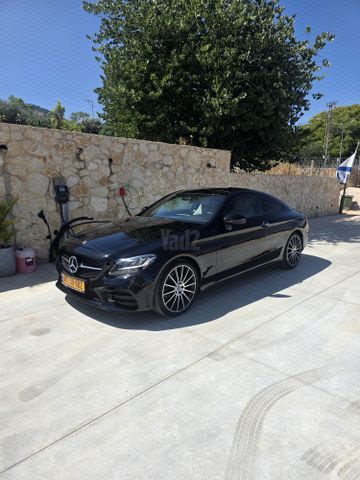 מודעת רכב מרצדס-בנץ C-class