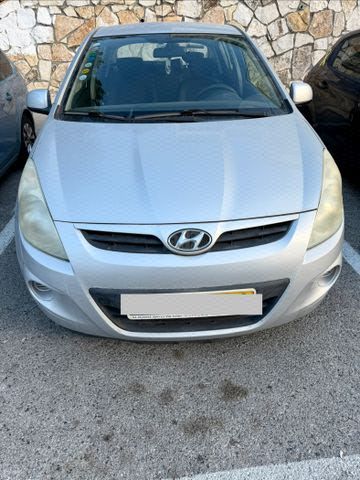 מודעת רכב יונדאי i20