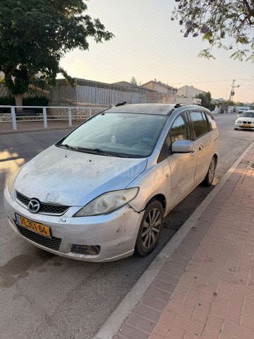 מודעת רכב מאזדה 5