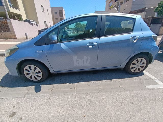 מודעת רכב טויוטה יאריס