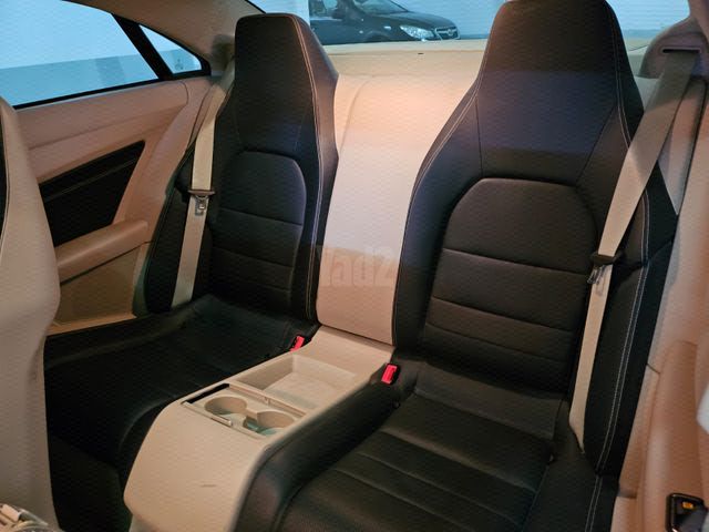 מודעת רכב מרצדס-בנץ E-class