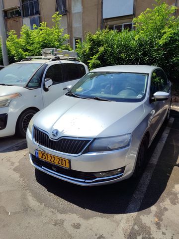 מודעת רכב סקודה ראפיד