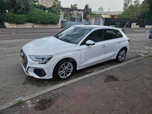 מודעת רכב אאודי A3