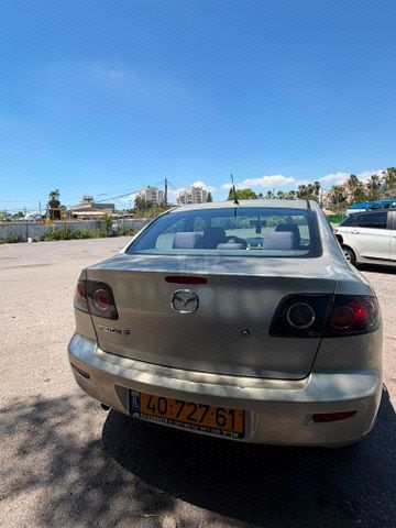 מודעת רכב מאזדה 3