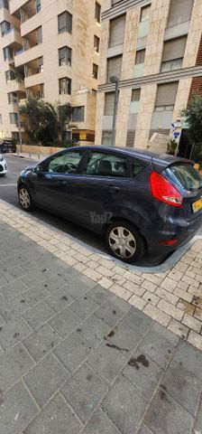 מודעת רכב פורד פיאסטה
