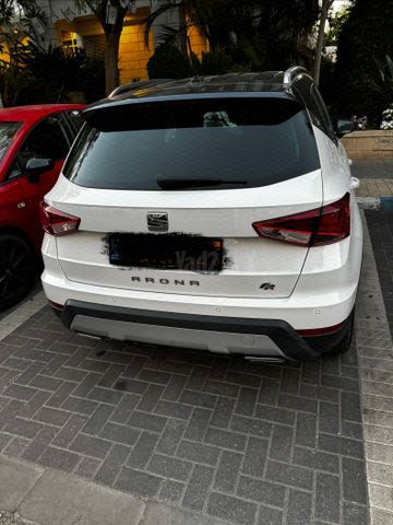 מודעת רכב סיאט ארונה