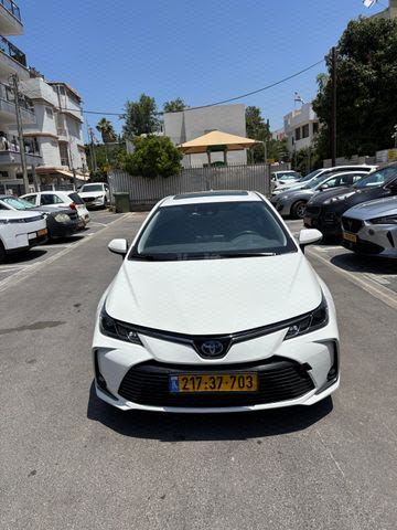 מודעת רכב טויוטה קורולה