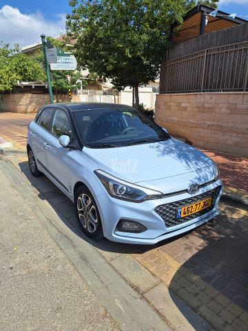 מודעת רכב יונדאי i20