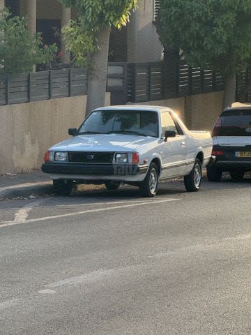 מודעת רכב סובארו טנדר (בראט)