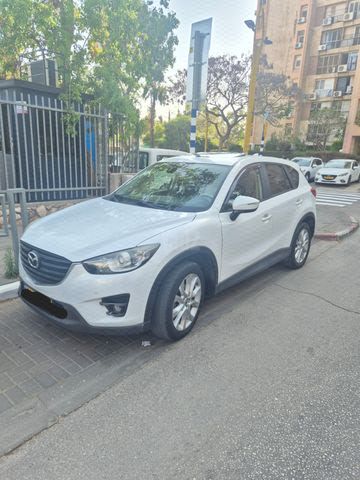 מודעת רכב מאזדה CX-5