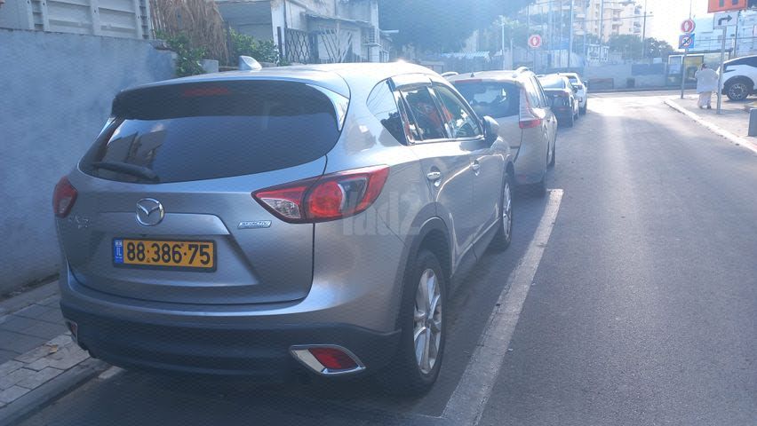 מודעת רכב מאזדה CX-5