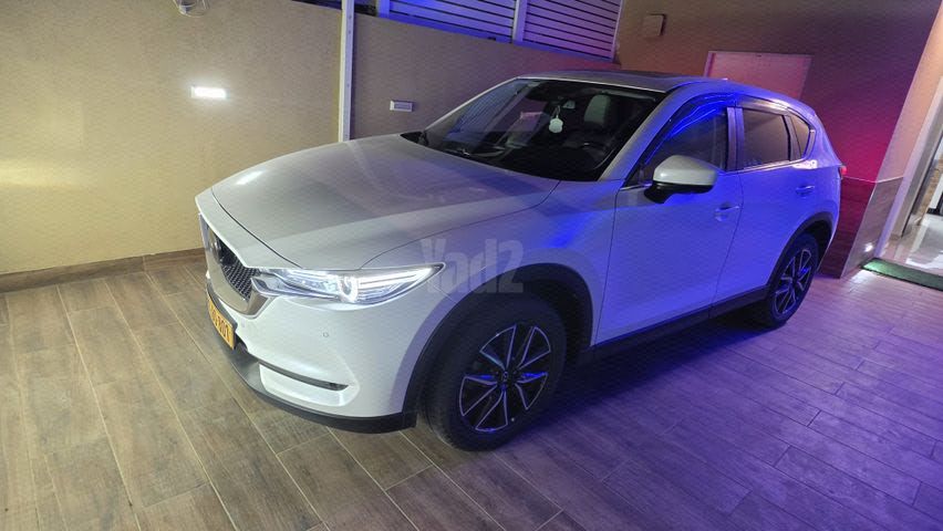 מודעת רכב מאזדה CX-5