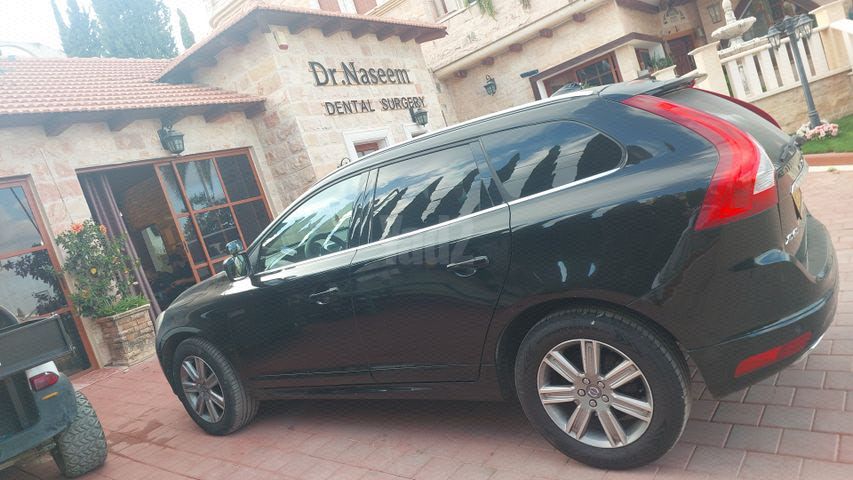 מודעת רכב וולוו XC60