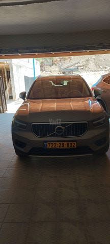 מודעת רכב וולוו XC40