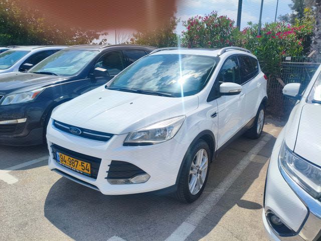 מודעת רכב פורד קוגה
