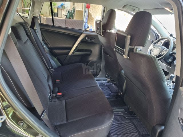 מודעת רכב טויוטה RAV4