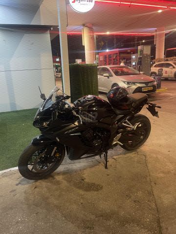 מודעת רכב הונדה CBR650R