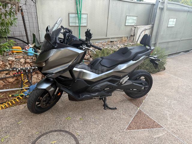 מודעת רכב הונדה פורזה 750