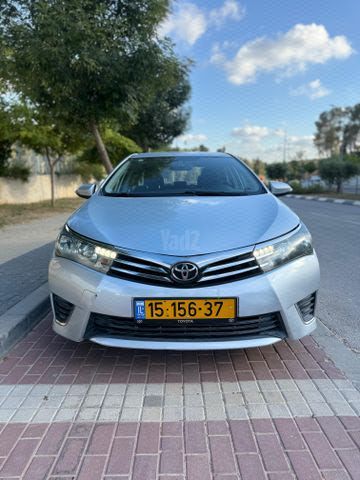 מודעת רכב טויוטה קורולה 2