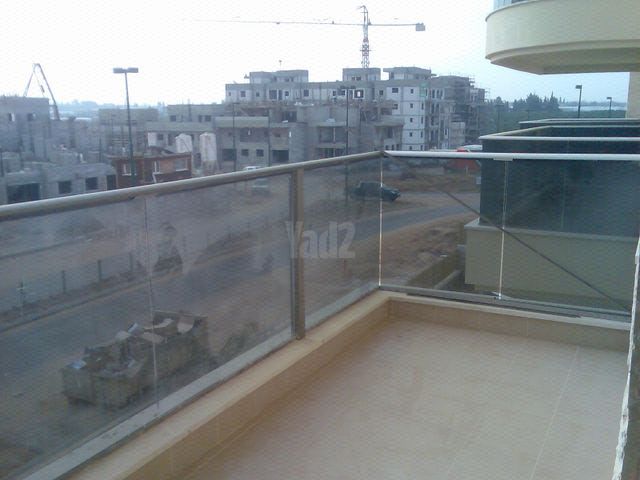 שדרות בגין 54