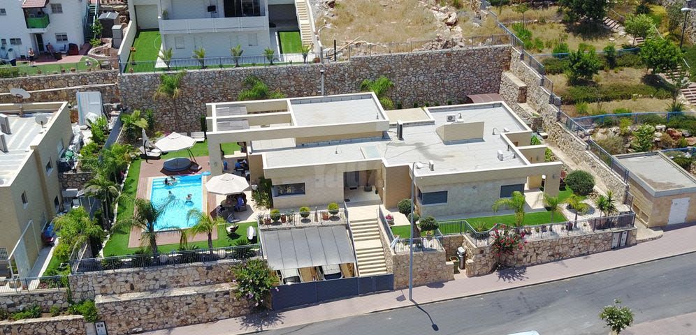 אנקור 46