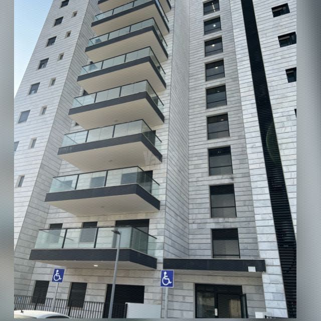 שנית 24