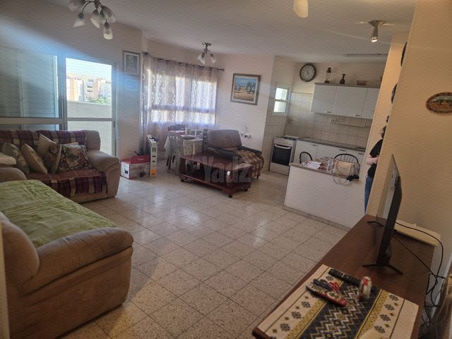 שדרות יוהנה ז'בוטינסקי 24