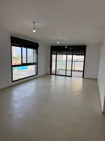 אהוד מנור 32