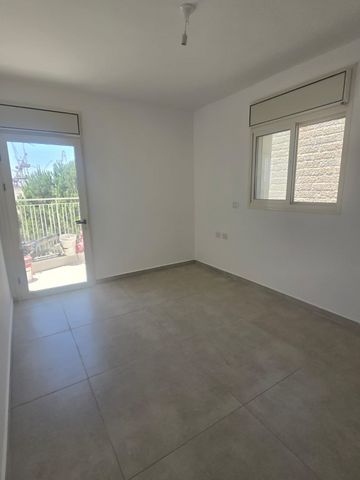 דירה למכירה בירושלים (תיווך) — 2