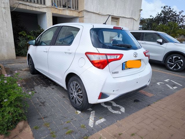 מודעת רכב טויוטה יאריס