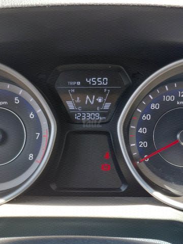 מודעת רכב יונדאי I35