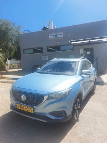 מודעת רכב אם ג'י ZS