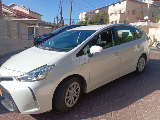 מודעת רכב טויוטה פריוס פלוס