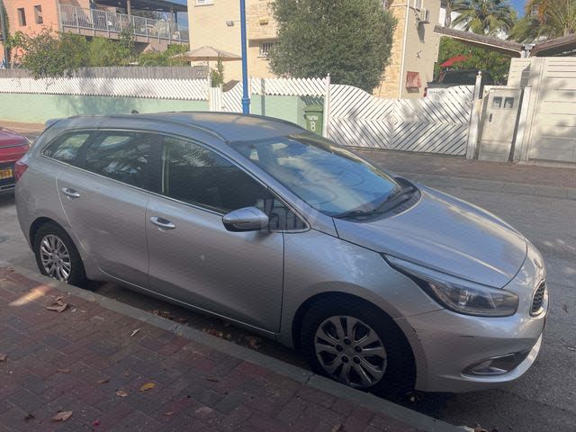 מודעת רכב קיה סיד