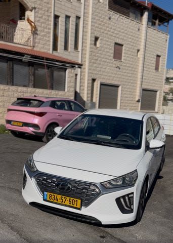 מודעת רכב יונדאי איוניק