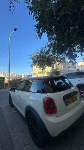 מודעת רכב מיני קופר