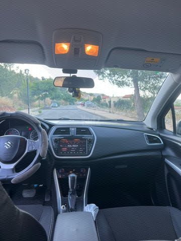מודעת רכב סוזוקי קרוסאובר