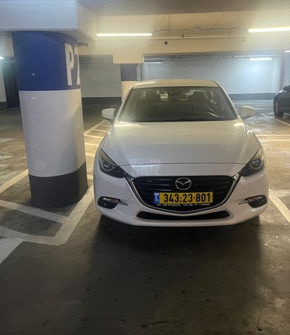 מודעת רכב מאזדה 3